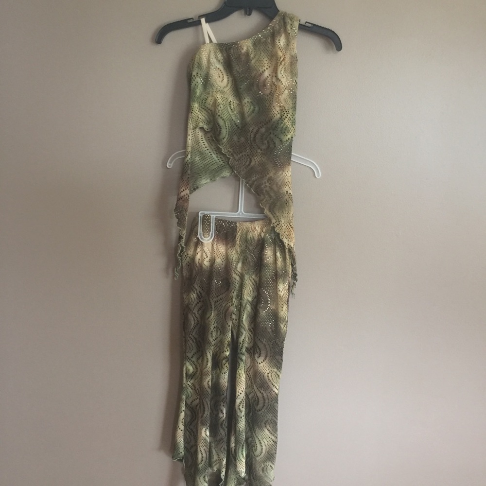 Georgie Girl costume green/tan mesh pants & top